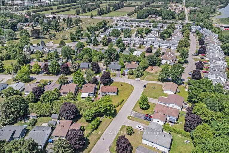 28602453/613-oxford-street-east-street-e/kemptville/north-grenville/ontario/K0G1J0_36