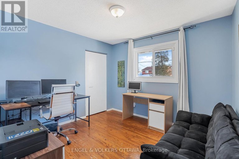 28810905/1427-rosebella-avenue/blossom-parkkemp-parkfindlay-creek/ottawa/ontario/K1T1E5_28