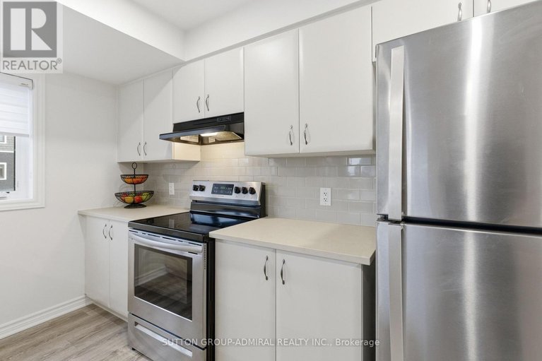 29470699/903-nautilus-private/emerald-meadowstrailwest/ottawa/ontario/K2V0S5_11