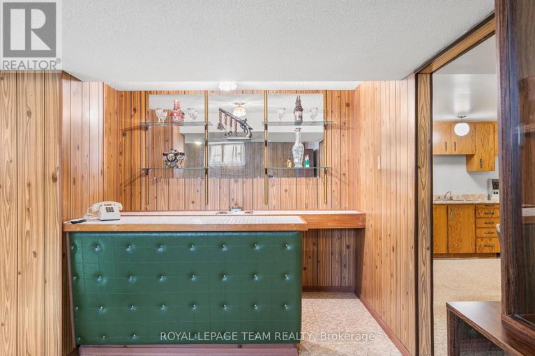28997757/1665-fisher-avenue/carleton-heights/ottawa/ontario/K2C1X9_20