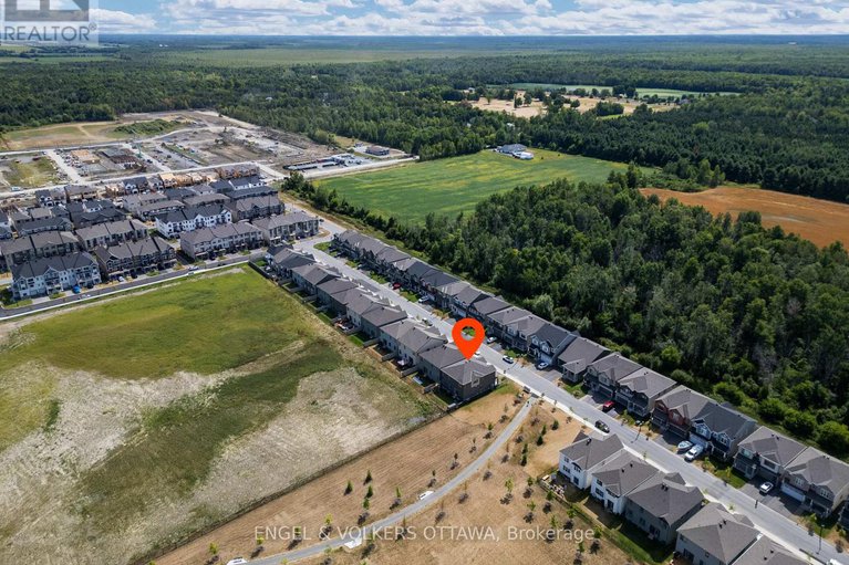 29018606/119-green-ash-avenue/goulbourn-twp-from-franktown-rdsouth-to-rideau/ottawa/ontario/K0A2Z0_49