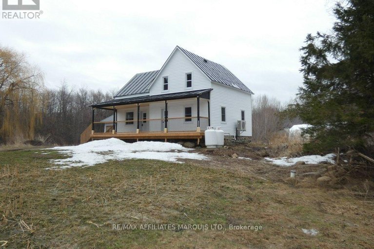 29461420/18400-kenyon-conc-rd-5-road/north-glengarry-kenyon-twp/north-glengarry/ontario/K0C1T0_1