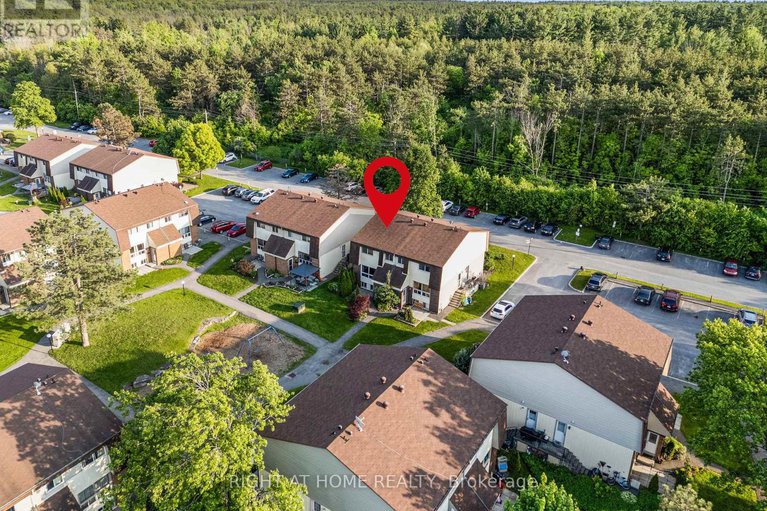 28426609/23d-forester-crescent/westcliffe-estates/ottawa/ontario/K2H8Y1_24