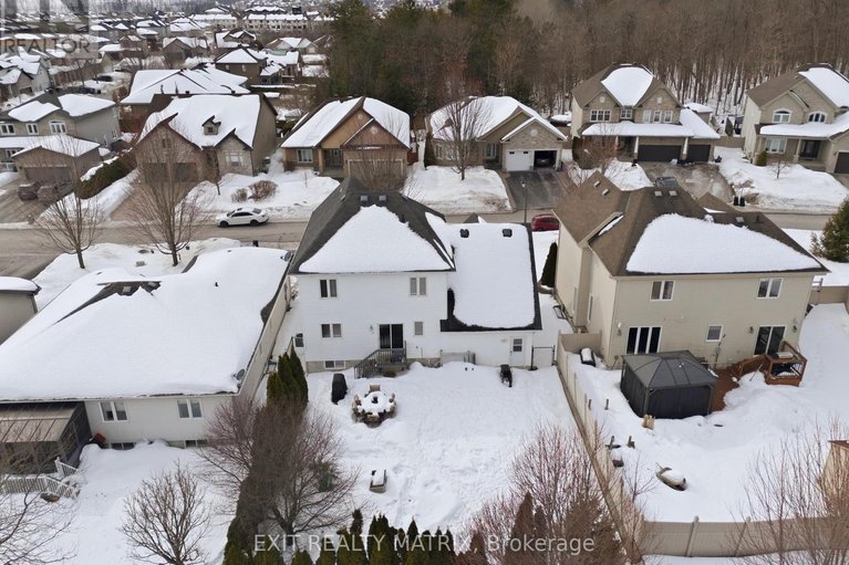 29438112/388-quartz-avenue/town-of-rockland/clarence-rockland/ontario/K4K0C7_34