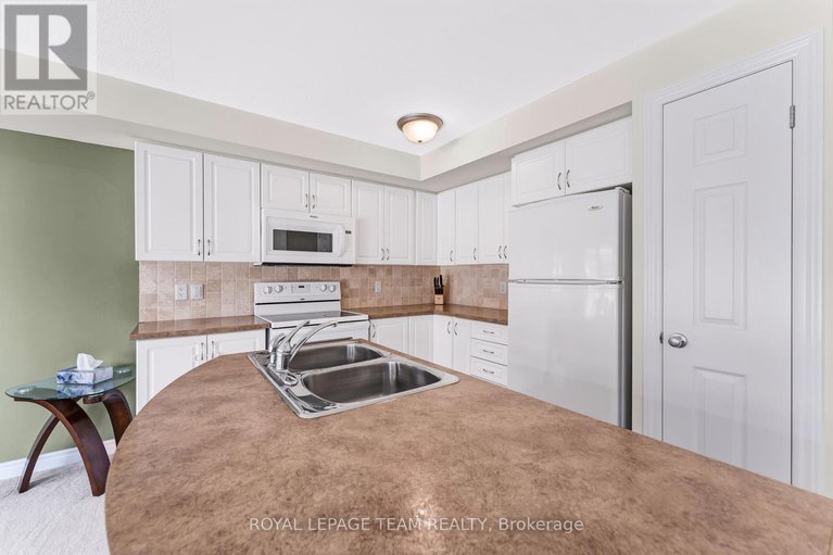 29258506/8-575-stonefield-private/barrhaven-east/ottawa/ontario/K2G4R5_10