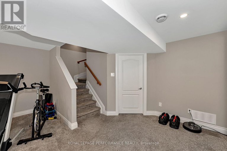 29145969/129-dion-avenue/town-of-rockland/clarence-rockland/ontario/K4K0M2_25