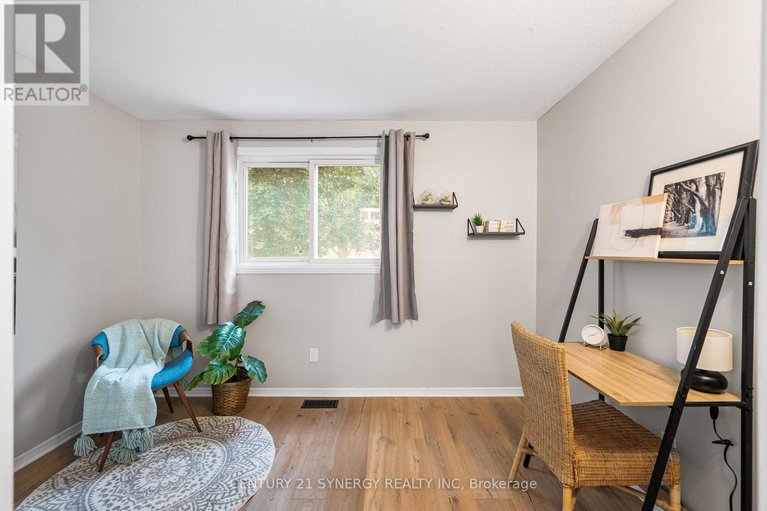 28989333/2752-wyldewood-street-w/emerald-woodssawmill-creek/ottawa/ontario/K1T2S4_28