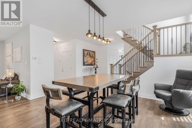 28997577/1143-avignon-street/embrun/russell/ontario/K0A1W0_8
