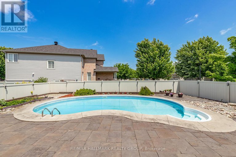 27938020/729-kilbirnie-drive/stonebridge/ottawa/ontario/K2J0M1_45