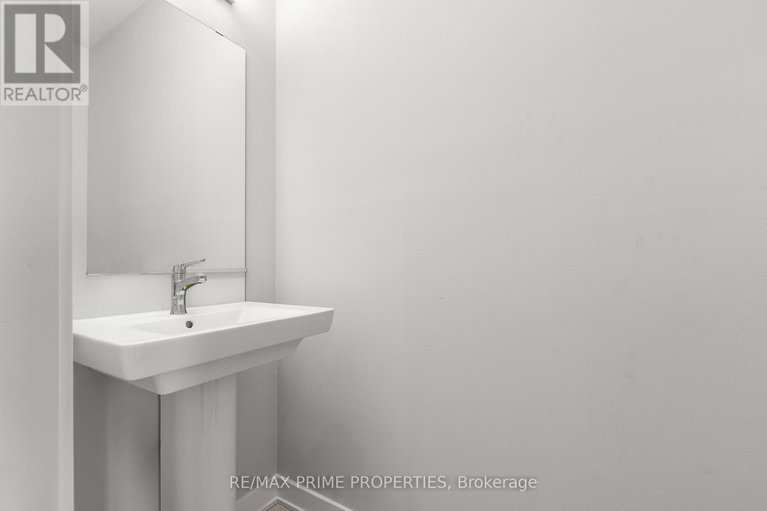 28843088/834-bascule-place/btwn-franktown-rd-fallowfield-rd/ottawa/ontario/K0A2Z0_7