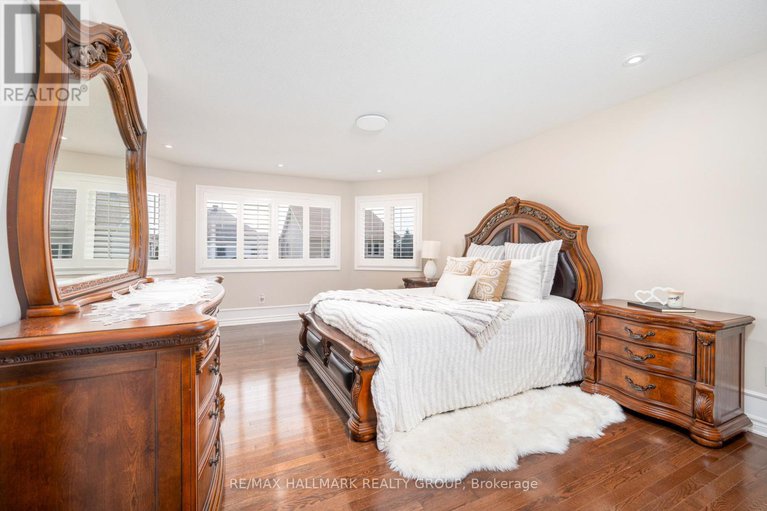28553258/203-black-sage-crescent/riverside-southgloucester-glen/ottawa/ontario/K1V2J7_17