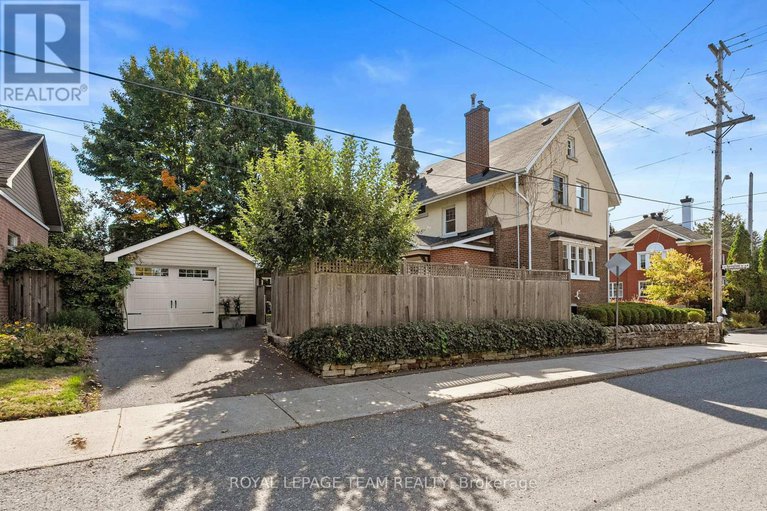 28917837/175-springfield-road/lindenlea/ottawa/ontario/K1M1C4_35