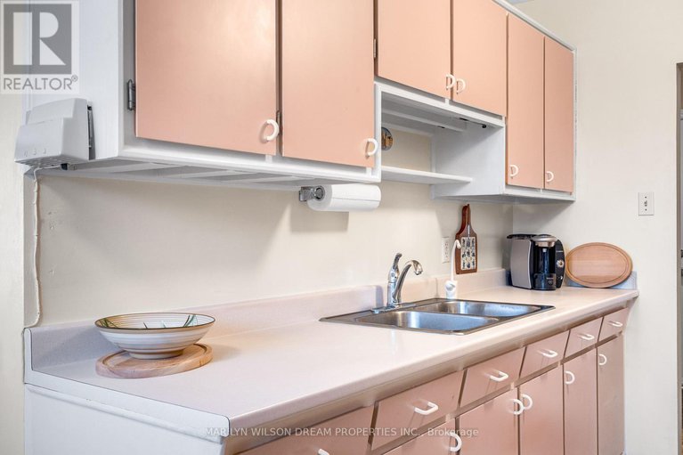 29314133/2422-magnus-avenue/hawthorne-meadows/ottawa/ontario/K1G1J8_15