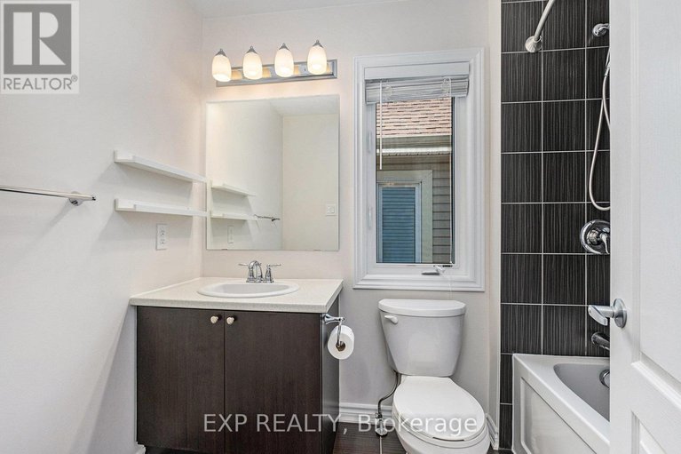 29070319/233-rivertree-street/emerald-meadowstrailwest/ottawa/ontario/K2M0J4_23