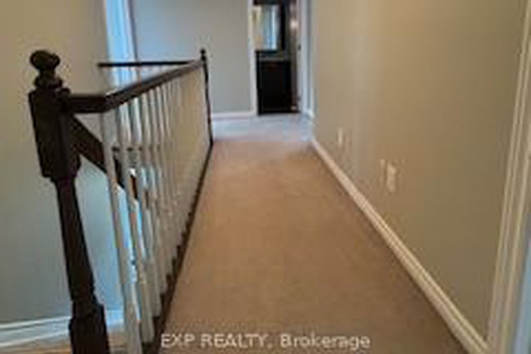 28994038/165-andre-audet-avenue/half-moon-bay/ottawa/ontario/K2C3H1_11