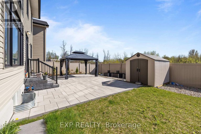 28309333/320-serenade-crescent/riverside-southgloucester-glen/ottawa/ontario/K1X0B9_39
