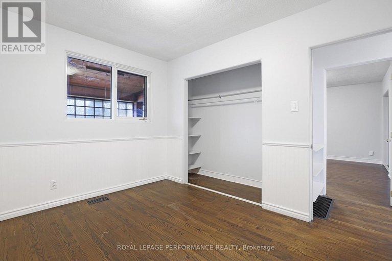 28179487/2247-miramichi-street/kenson-park/ottawa/ontario/K2C0Z1_17