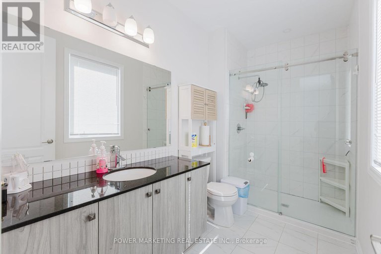 28585318/526-ponthieu-circle/orleans-village/ottawa/ontario/K1W0N4_21
