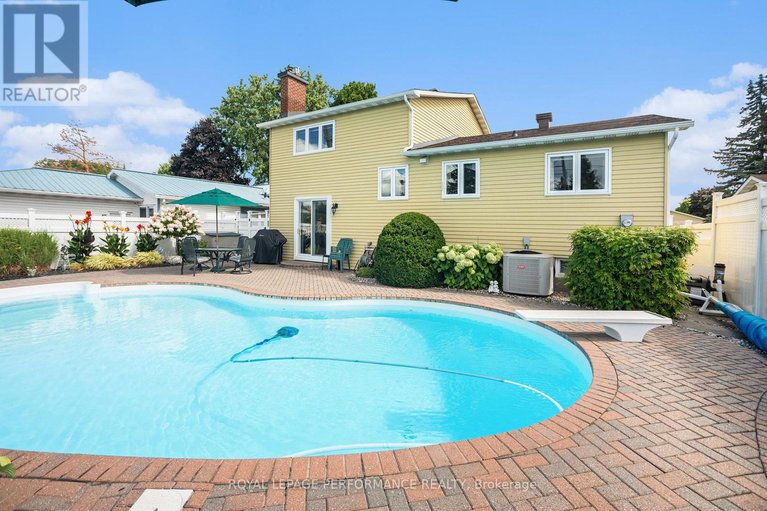 28777334/4362-whittaker-crescent/pineview/ottawa/ontario/K1B4P2_30