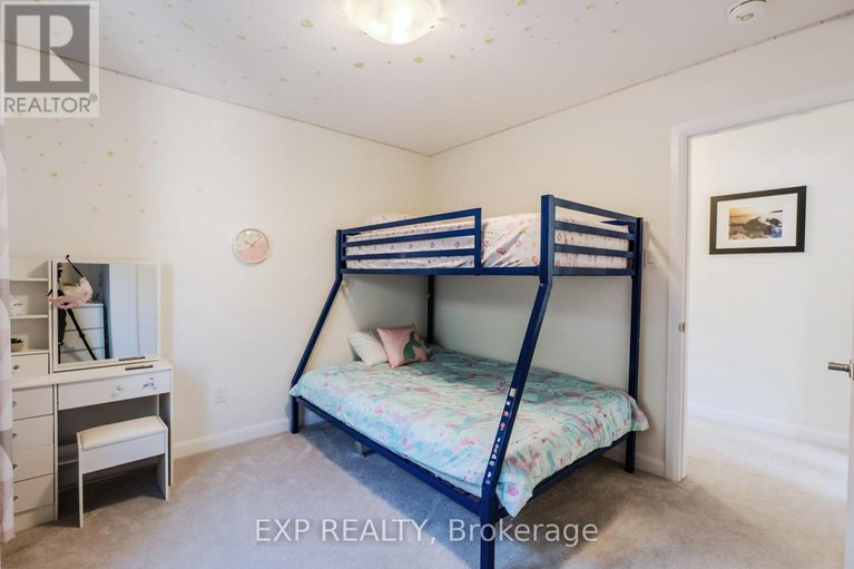 28597121/818-cappamore-drive/half-moon-bay/ottawa/ontario/K2J6V6_30
