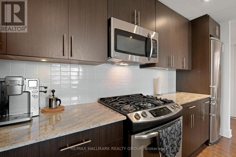 28811334/706-100-champagne-avenue-s/west-centre-town/ottawa/ontario/K1S4P4_9