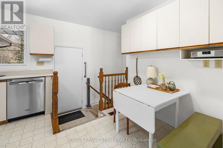 29460825/35-cherrywood-drive/arbeatha-park/ottawa/ontario/K2H6H1_20