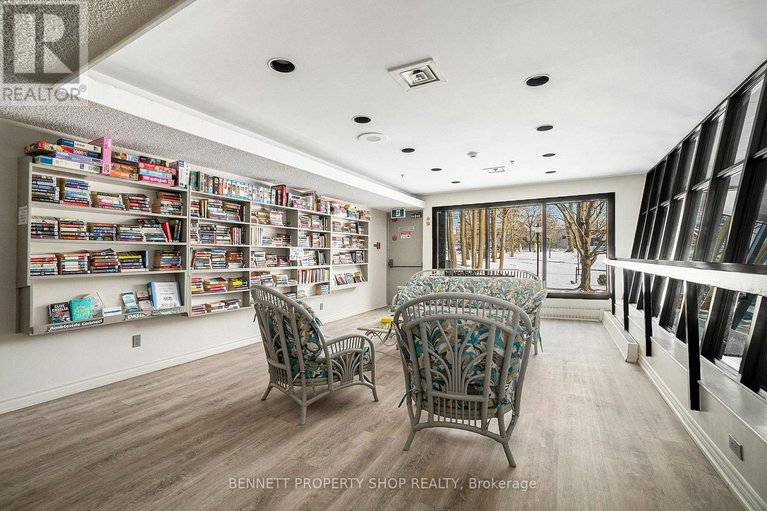 29574138/1201-1081-ambleside-drive/woodroffe/ottawa/ontario/K2B8C8_17