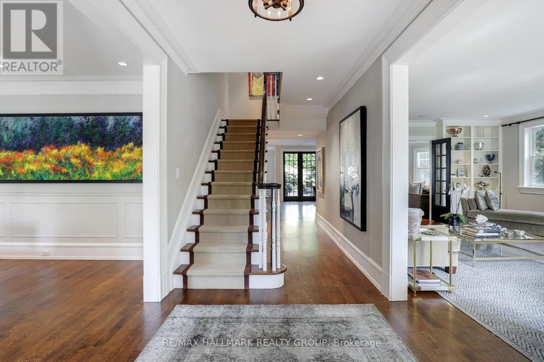 29403866/525-piccadilly-avenue/ottawa-west/ottawa/ontario/K1Y0H7_5