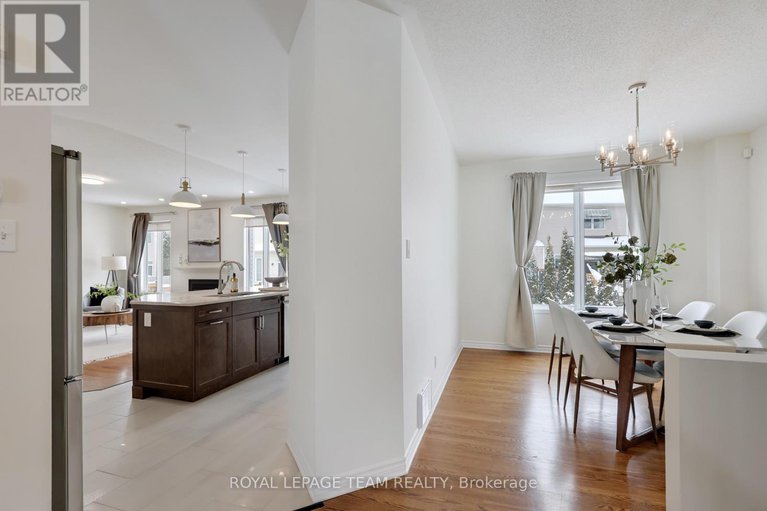 29354960/7-manorgate-place/craig-henrywoodvale/ottawa/ontario/K2G6L3_14