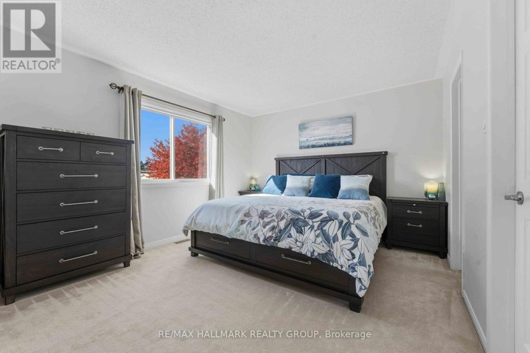 29047250/661-arc-en-ciel-street/fallingbrookgardenway-south/ottawa/ontario/K4A3H8_23