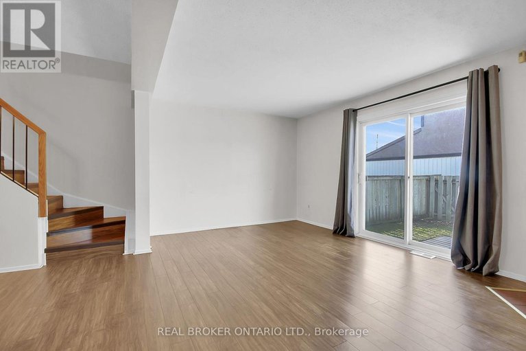 29664920/65-88-clarkson-crescent/katimavik/ottawa/ontario/K2L3E2_7