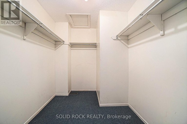 29065539/90-15-baneberry-crescent/glencairnhazeldean/ottawa/ontario/K2L2Y3_19