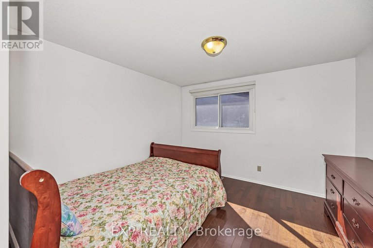 28992851/266-woodfield-drive/tanglewood/ottawa/ontario/K2G3W9_15