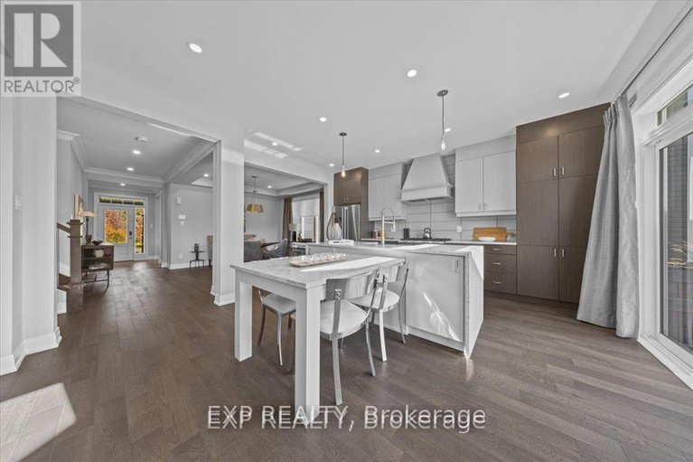 29066933/2490-half-moon-bay-road/half-moon-bay/ottawa/ontario/K2J4H7_20