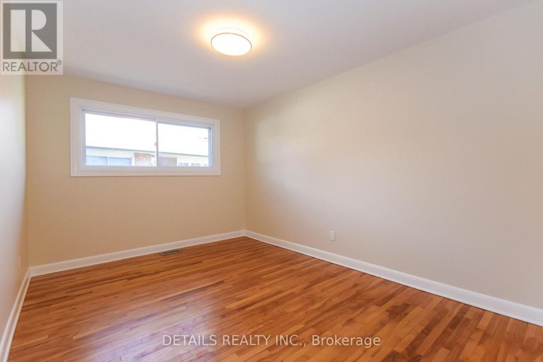 29651335/2364-cheshire-road/parkway-park/ottawa/ontario/K2C1G3_20