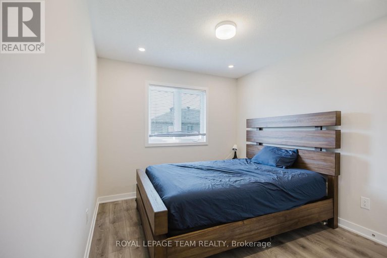 28640358/611-fenwick-way/stonebridge/ottawa/ontario/K2J7E5_23