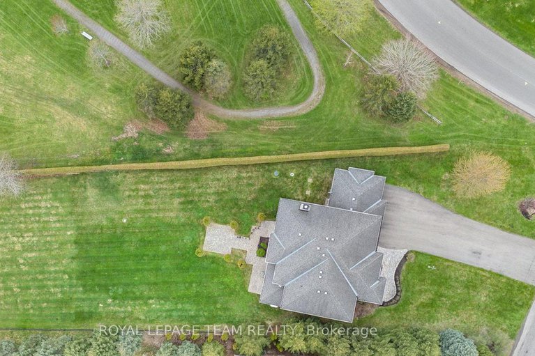 28654563/5386-mansel-crescent/manotick-village-manotick-estates/ottawa/ontario/K4M1L3_43