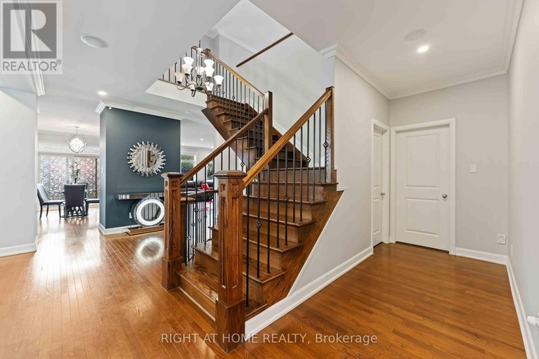 29613139/211-denali-way/stittsville-north/ottawa/ontario/K2S0N1_9