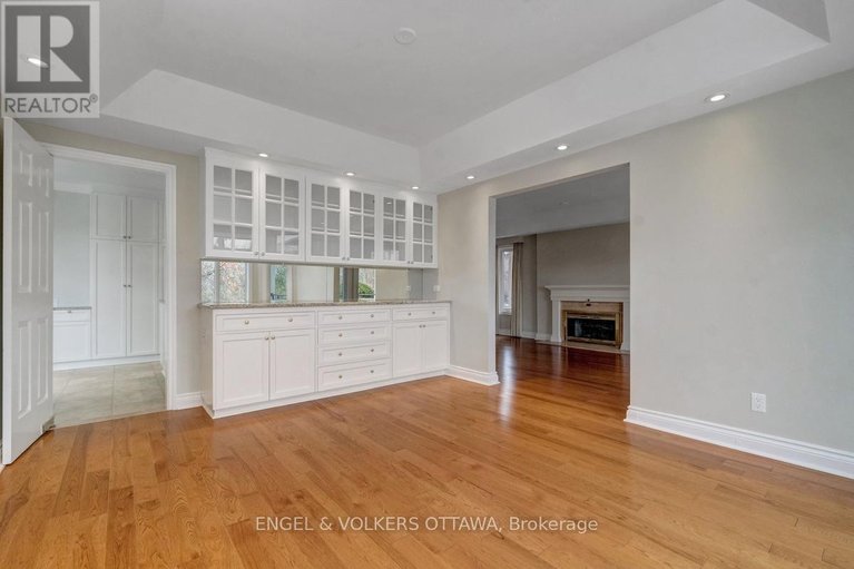 29162834/25-bittern-court/rockcliffe/ottawa/ontario/K1L8K9_15