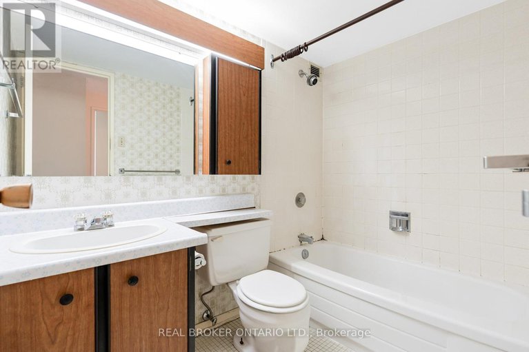 28484155/1907-158c-mcarthur-avenue/vanier/ottawa/ontario/K1L8E7_20