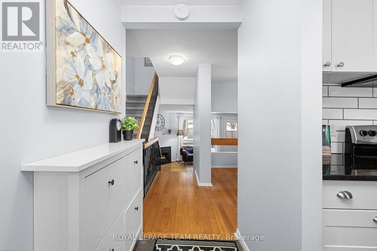 29371712/35-malvern-drive/pheasant-run/ottawa/ontario/K2J1M8_4