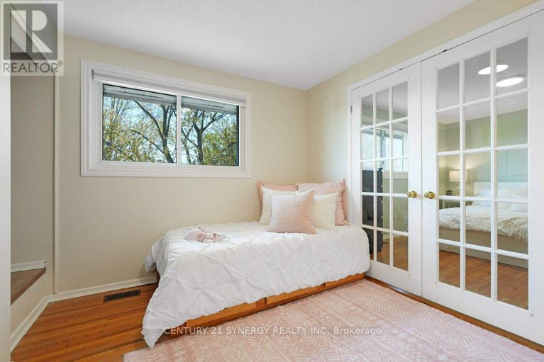 28306161/2522-needham-crescent/brookfield-gardens/ottawa/ontario/K1V6K2_19