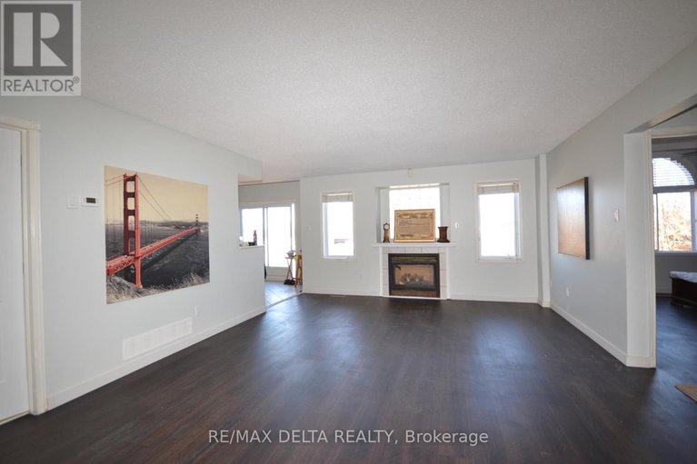 29623352/2201-cecile-crescent/town-of-rockland/clarence-rockland/ontario/K4K1S4_3