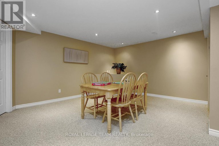 29435221/58-grand-harbour-court/stittsville-central/ottawa/ontario/K2S1H1_31