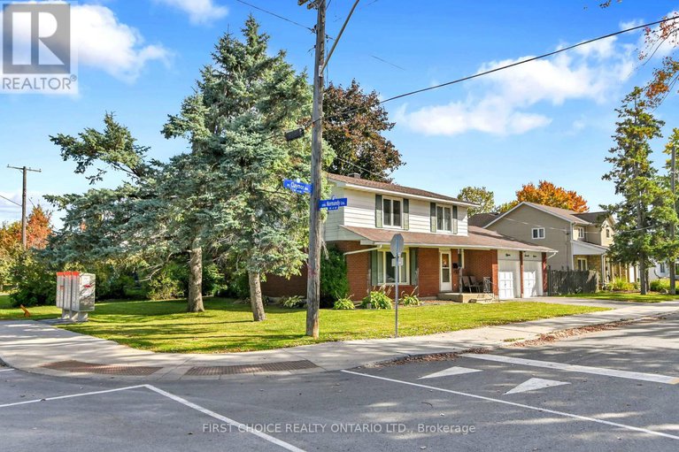 29003190/1577-claymor-avenue/carleton-heights/ottawa/ontario/K2C1T4_2