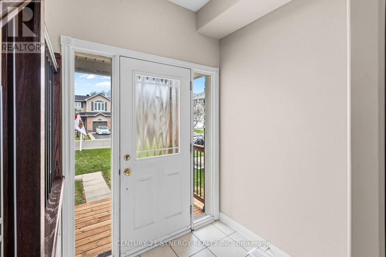29678242/207-stiver-street/village-of-russell/russell/ontario/K4R1G9_5