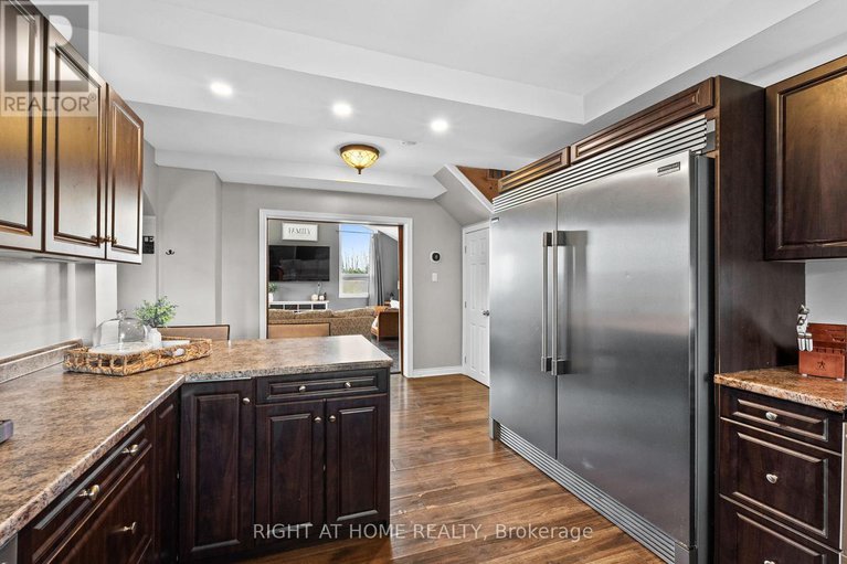28736856/15365-ashburn-road/north-stormont-finch-twp/north-stormont/ontario/K0C1G0_8