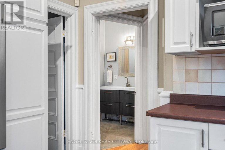 29614405/553-gilmour-street/ottawa-centre/ottawa/ontario/K1R5L5_18