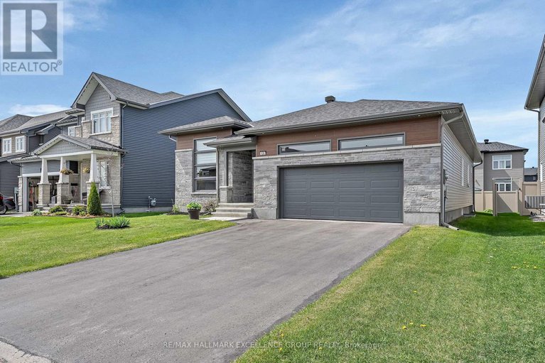 28322287/628-cobalt-street/clarencerockland-twp/clarence-rockland/ontario/K4K0L4_44