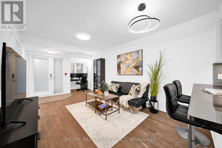 29244128/458a-king-edward-avenue/sandy-hill/ottawa/ontario/K1N0B3_16